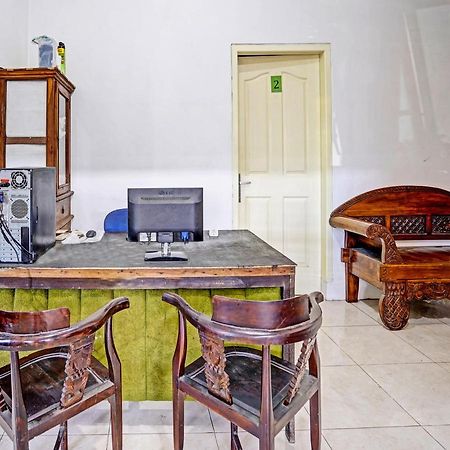 פרובולינגו Oyo 90943 Mochi 88 Homestay מראה חיצוני תמונה