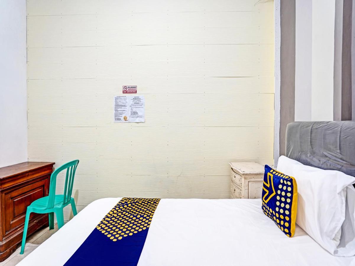 פרובולינגו Oyo 90943 Mochi 88 Homestay מראה חיצוני תמונה
