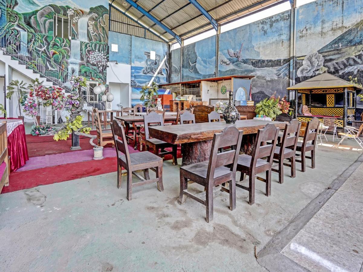 פרובולינגו Oyo 90943 Mochi 88 Homestay מראה חיצוני תמונה