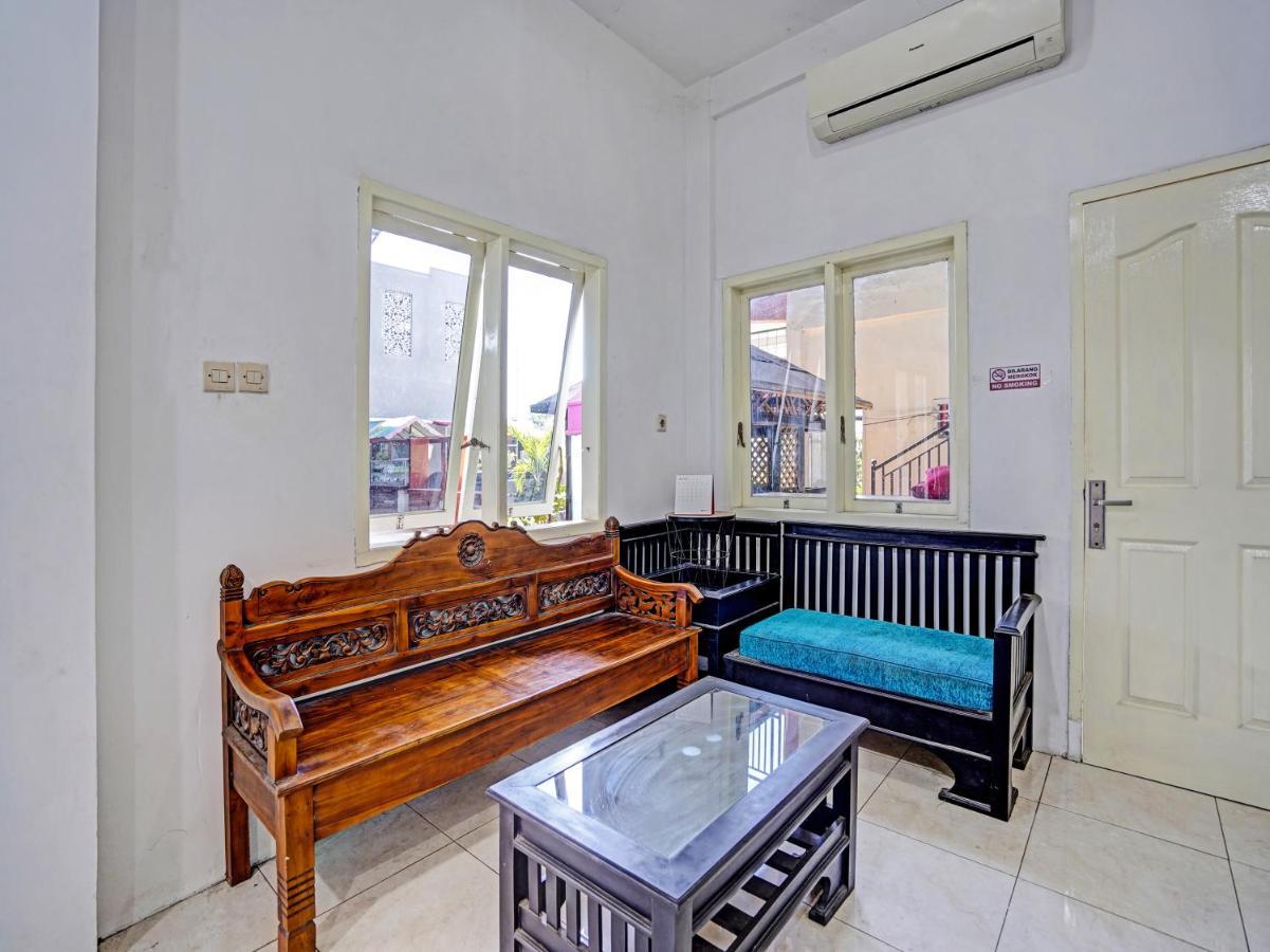 פרובולינגו Oyo 90943 Mochi 88 Homestay מראה חיצוני תמונה