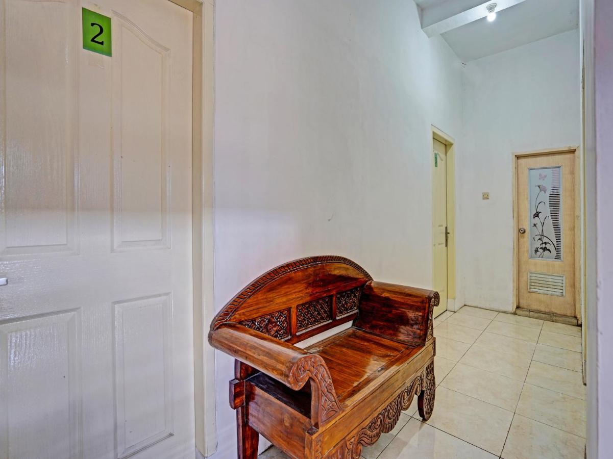 פרובולינגו Oyo 90943 Mochi 88 Homestay מראה חיצוני תמונה
