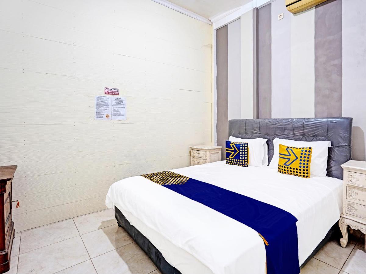 פרובולינגו Oyo 90943 Mochi 88 Homestay מראה חיצוני תמונה